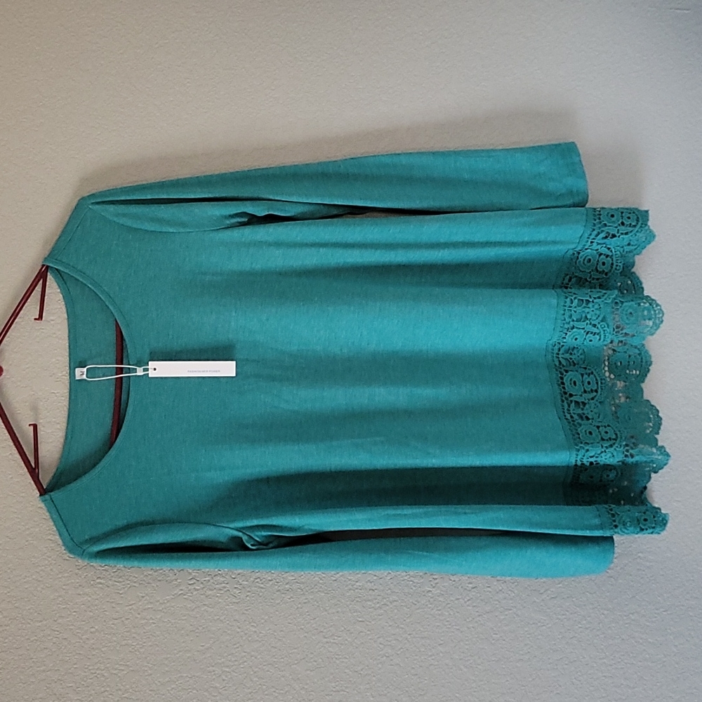 Long sleeve dressy shirt